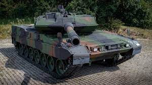 Приняли решение: Германия передаст Украине 19 танков Leopard 2A5
