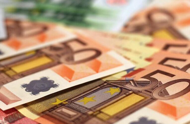 Нацбанк сообщил об исключении евро из валютной корзины с 12 декабря
