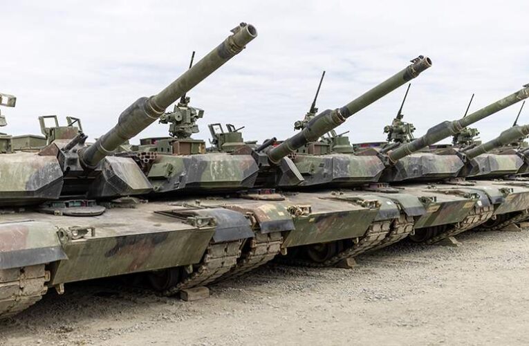 СМИ: на этой неделе США могут направить Украине до 50 танков